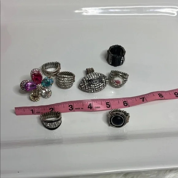 Bundle Silvertone Stretchy Crystal Rings - Picture 6 of 8